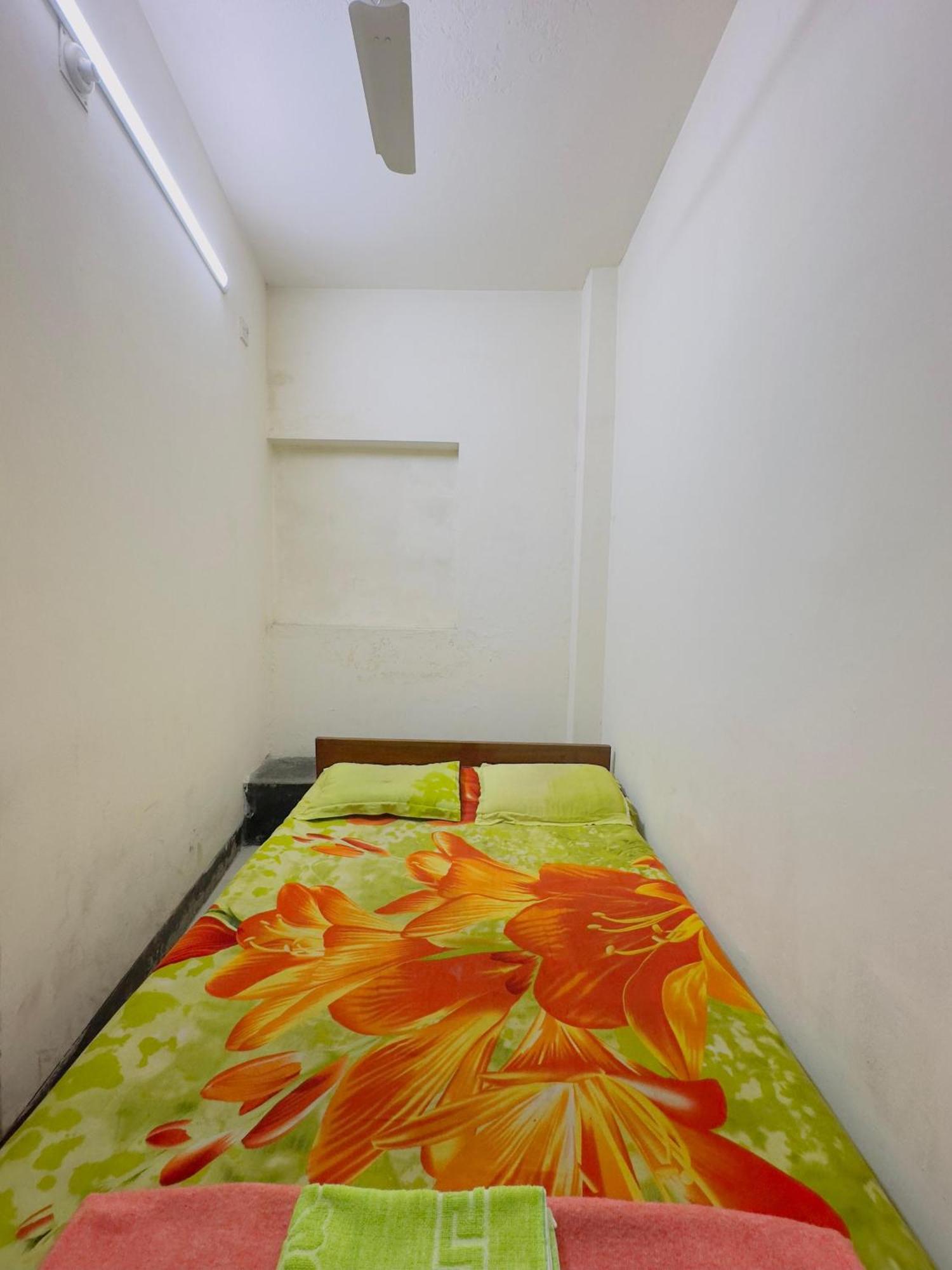Hotel Ruposhi Bangla Residential Dhaka Exteriör bild